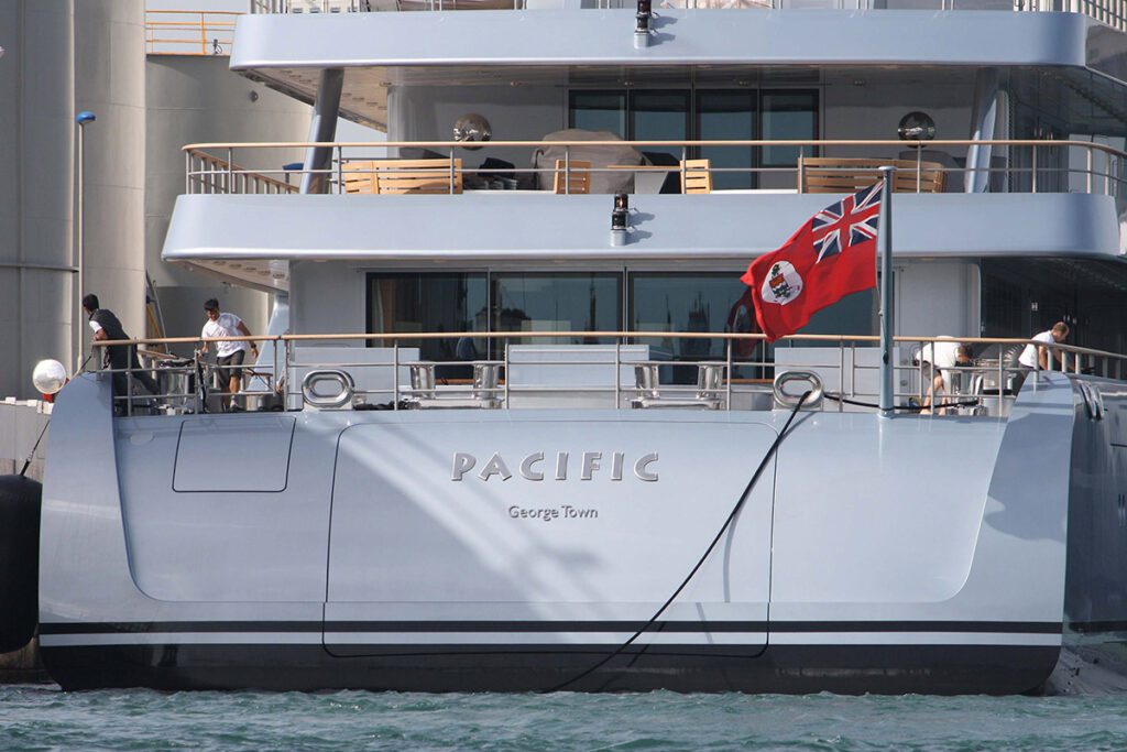 Pacific design yacht german frers 01